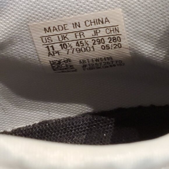 Adidas Pro Boost Sneakers *SILVER* Men's Size 11' W/Yeezy V2 Laces MINT As New! - Picture 9 of 9